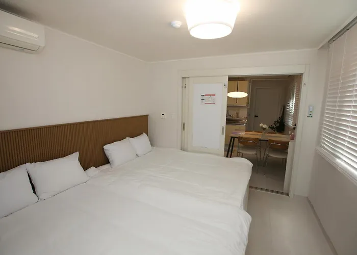 Jeongstay301-5min From Hapjeong Station Exit2,peaceful Villa